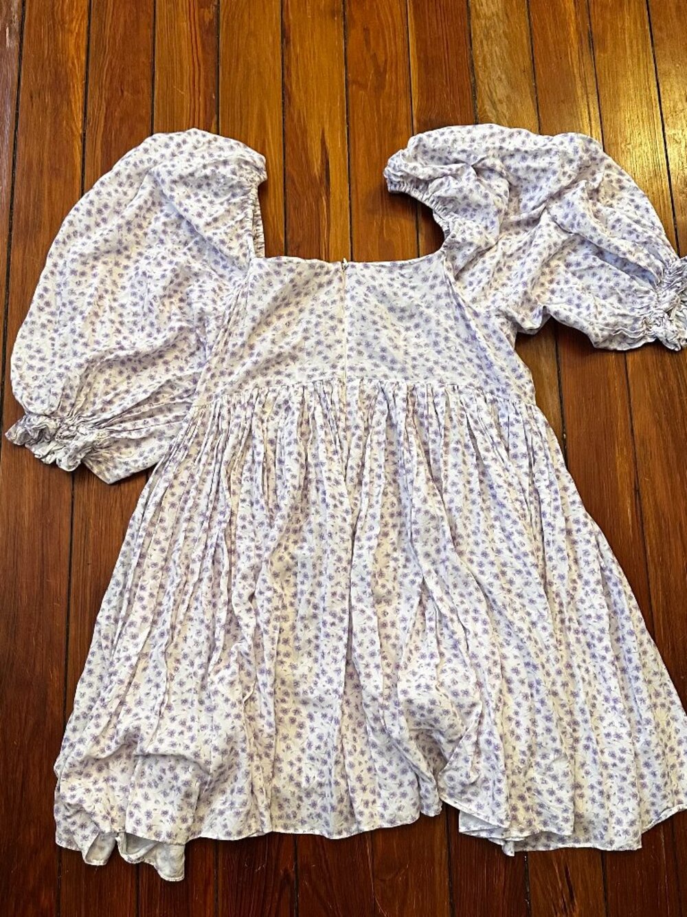 Selkie The Puff Dress in Purple Ditsy Floral - Picture 6 of 7